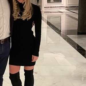 Black long-sleeve sweater dress